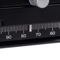 NiSi-Macro-Focusing-Rail-NM-180-with-360-Degree-Rotating-Clamp-Markings.jpg